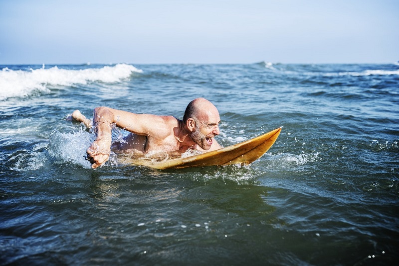 surfing to reduce stress